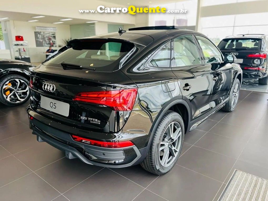 AUDI Q5 2.0 45 TFSI SPORTBACK S LINE BLACK QUATTRO 2024 - Loja