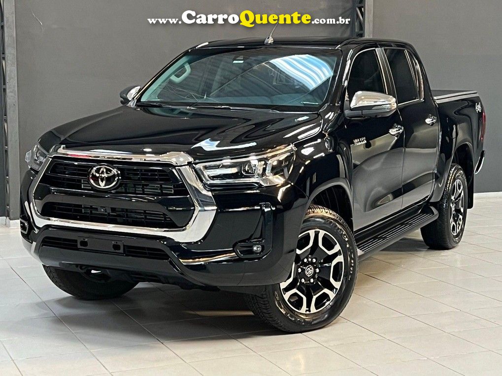 TOYOTA HILUX 2.8 D-4D TURBO CD SRX 4X4 - Loja