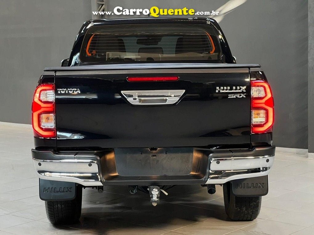 TOYOTA HILUX 2.8 D-4D TURBO CD SRX 4X4 - Loja