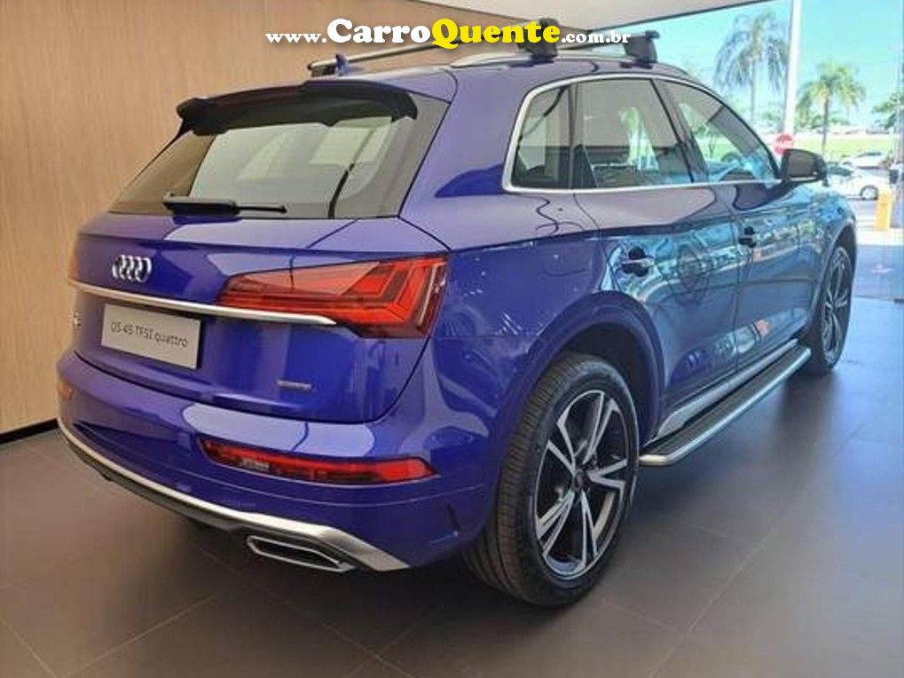 AUDI Q5 2.0 45 TFSI S-LINE QUATTRO 2024 - Loja