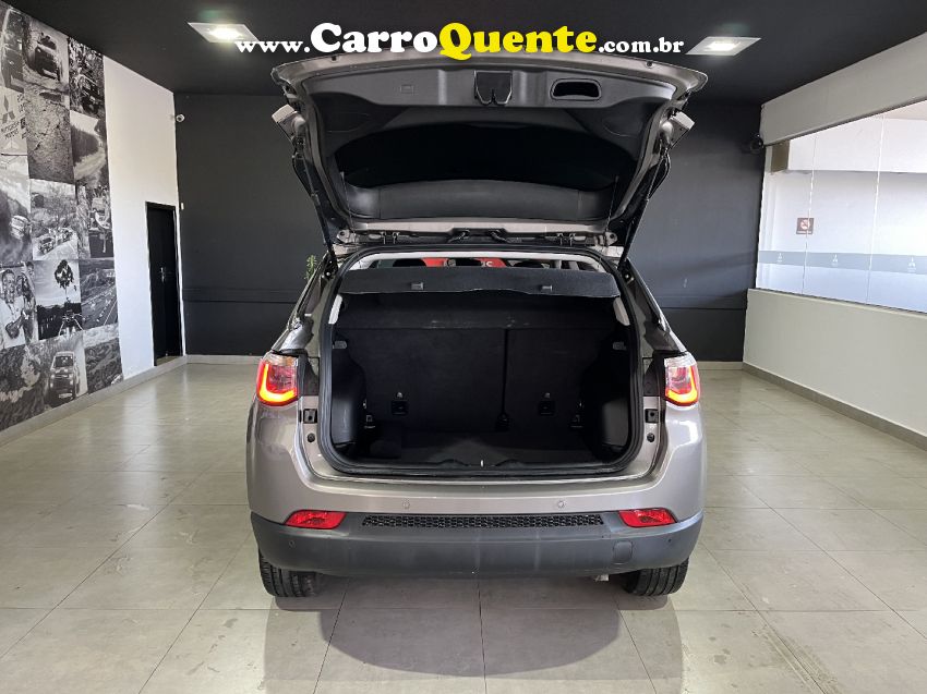 JEEP COMPASS 2.0 16V DIESEL LONGITUDE 4X4 AUTOMÁTICO - Loja