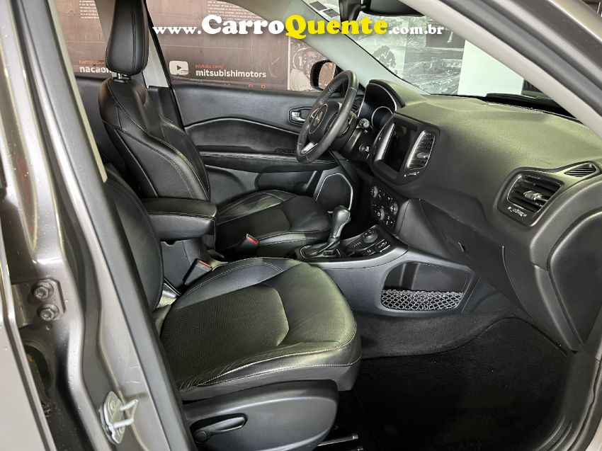 JEEP COMPASS 2.0 16V DIESEL LONGITUDE 4X4 AUTOMÁTICO - Loja