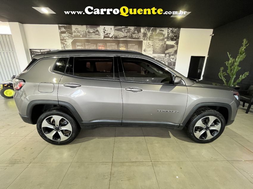 JEEP COMPASS 2.0 16V DIESEL LONGITUDE 4X4 AUTOMÁTICO - Loja