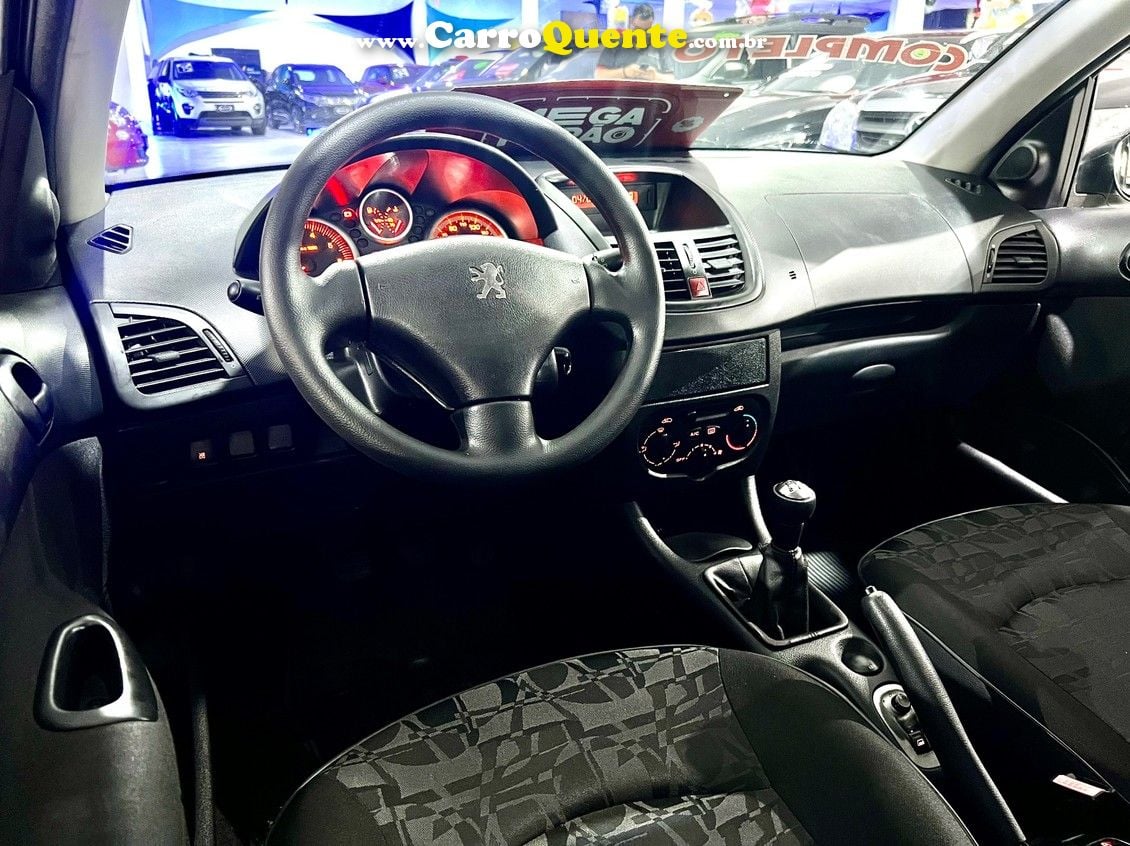 PEUGEOT 207 1.4 XR SPORT 8V - Loja