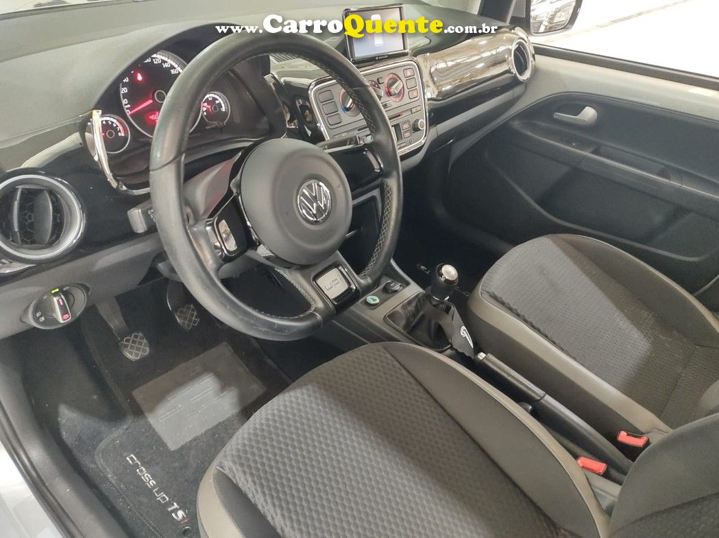 VOLKSWAGEN CROSS UP 1.0 TSI 12V - Loja