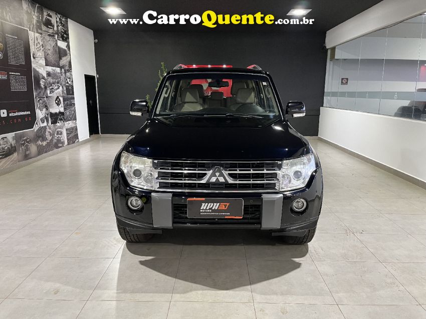 Mitsubishi PAJERO FULL 3.2 HPE 4X4 16V TURBO INTERCOOLER DIESEL 4P AUTOMÁTICO - Loja