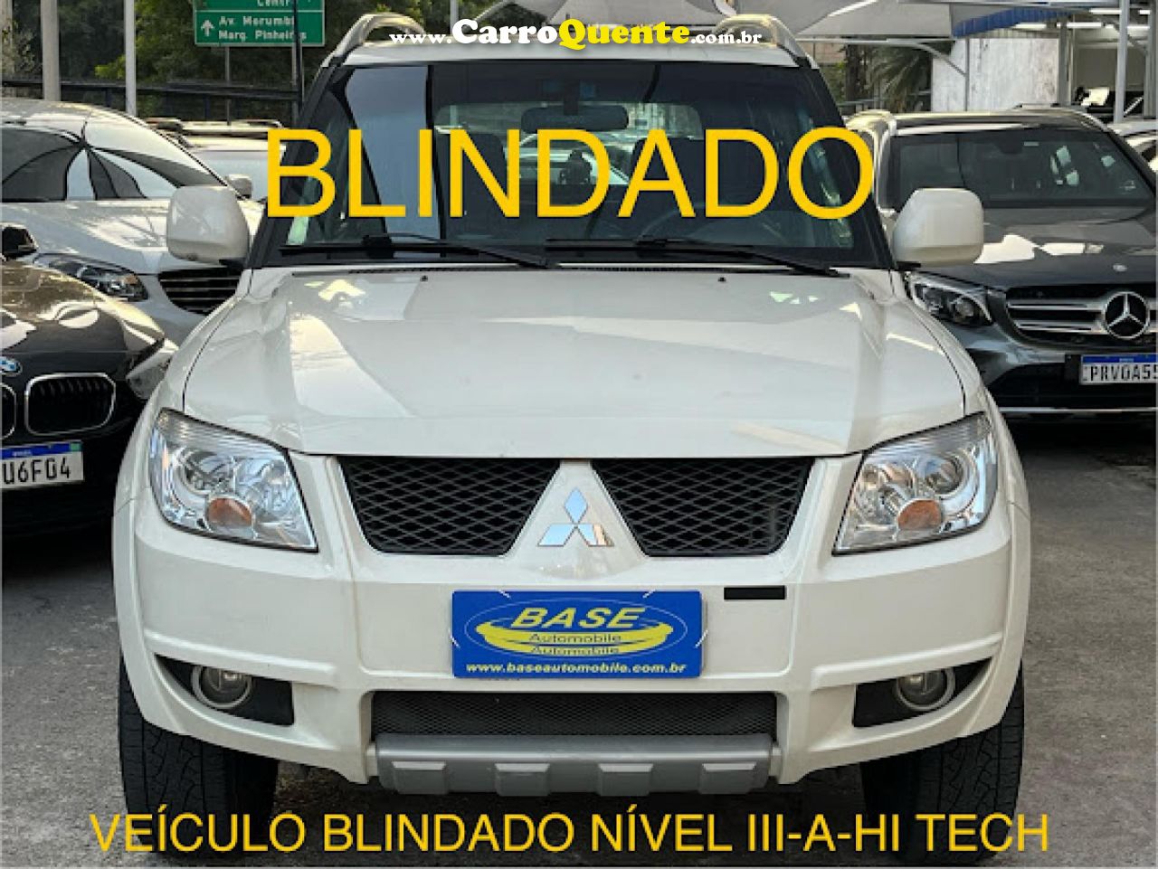 MITSUBISHI   PAJERO TR4 2.0 2.0 FLEX 16V 4X4 AUT.   BRANCO 2011 2.0 16V FLEX - Loja