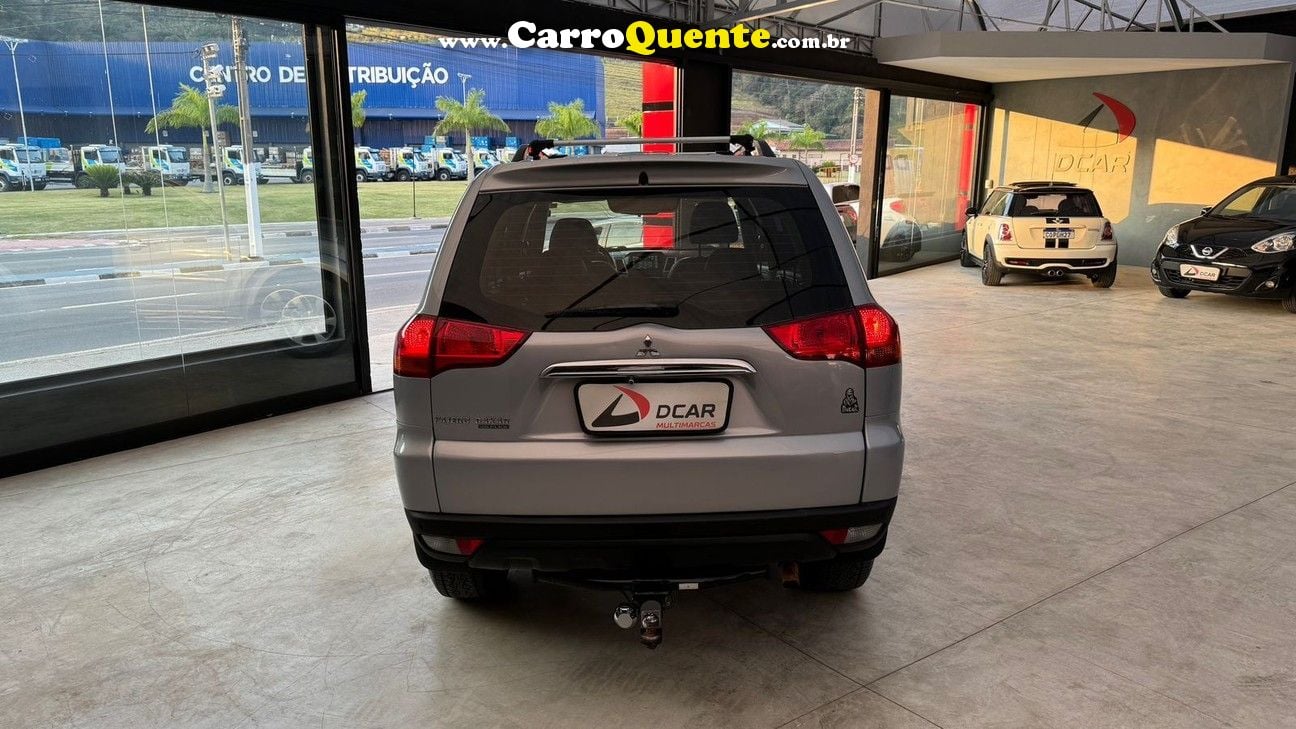 MITSUBISHI PAJERO DAKAR 3.5 HPE 7 LUGARES 4X4 V6 24V - Loja