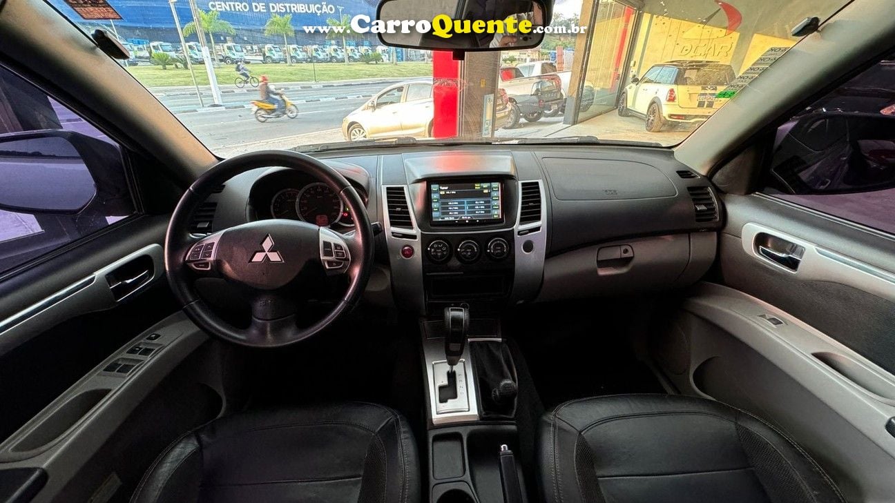 MITSUBISHI PAJERO DAKAR 3.5 HPE 7 LUGARES 4X4 V6 24V - Loja