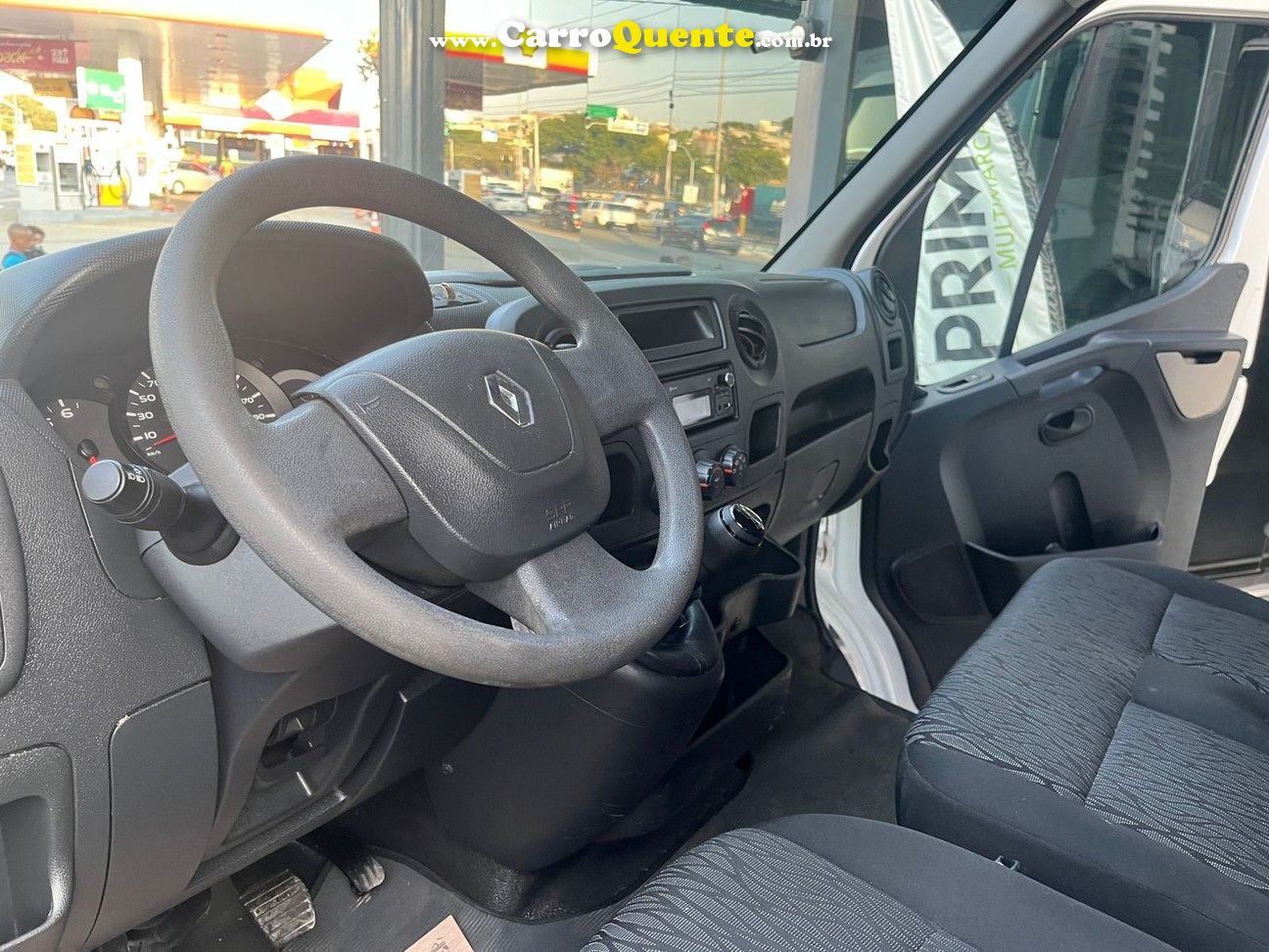 RENAULT MASTER 2.3 DCI CHASSI-CABINE L1H1 2P - Loja