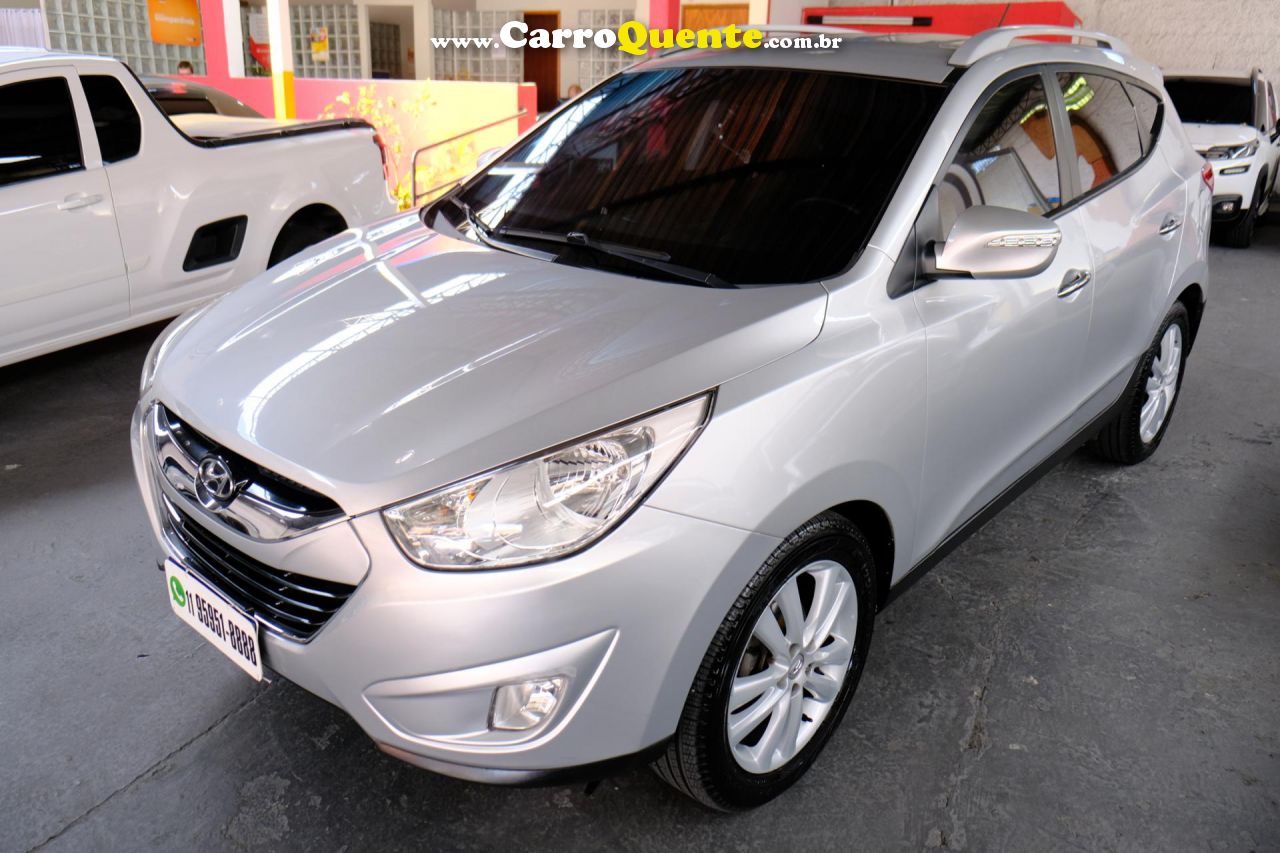 HYUNDAI   IX35 2.0 16V 170CV 2WD4WD AUT.   PRATA 2011 2.0 GASOLINA - Loja