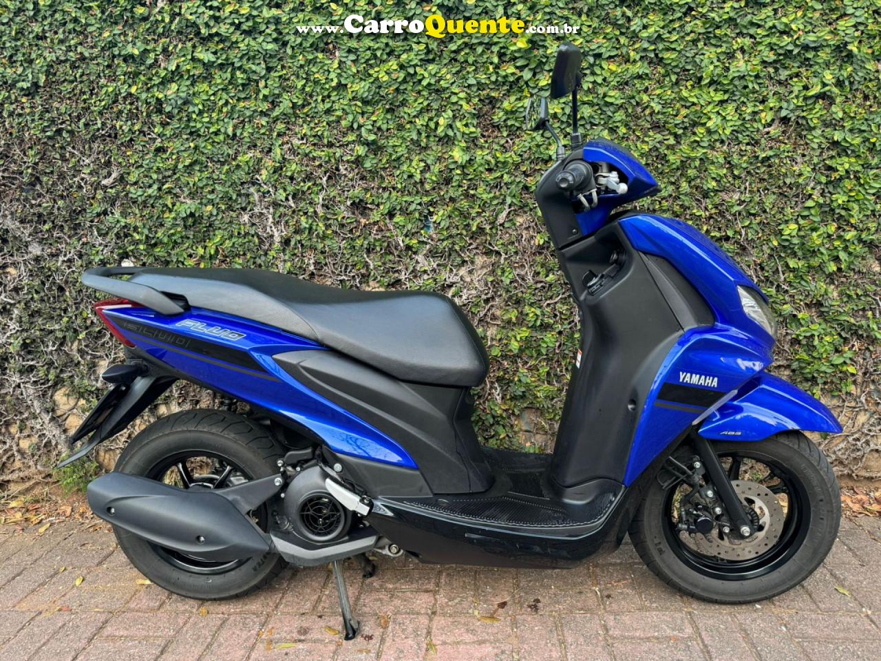 YAMAHA    FLUO 125   AZUL 2024 125 GASOLINA - Loja