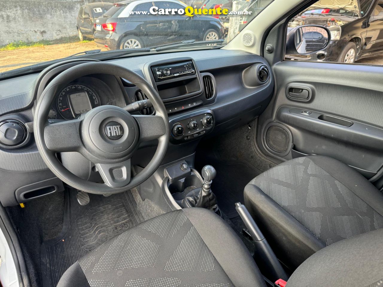 FIAT   MOBI LIKE 1.0 FIRE FLEX 5P.   BRANCO 2023 1.0 FLEX - Loja