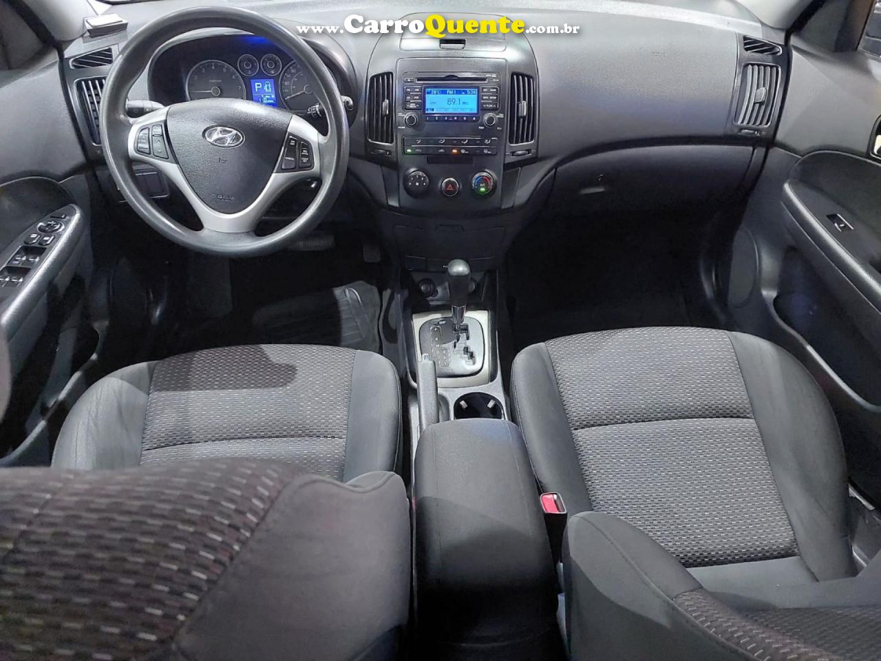 HYUNDAI   I30 2.0 16V 145CV 5P AUT.   PRETO 2012 2.0 GASOLINA - Loja