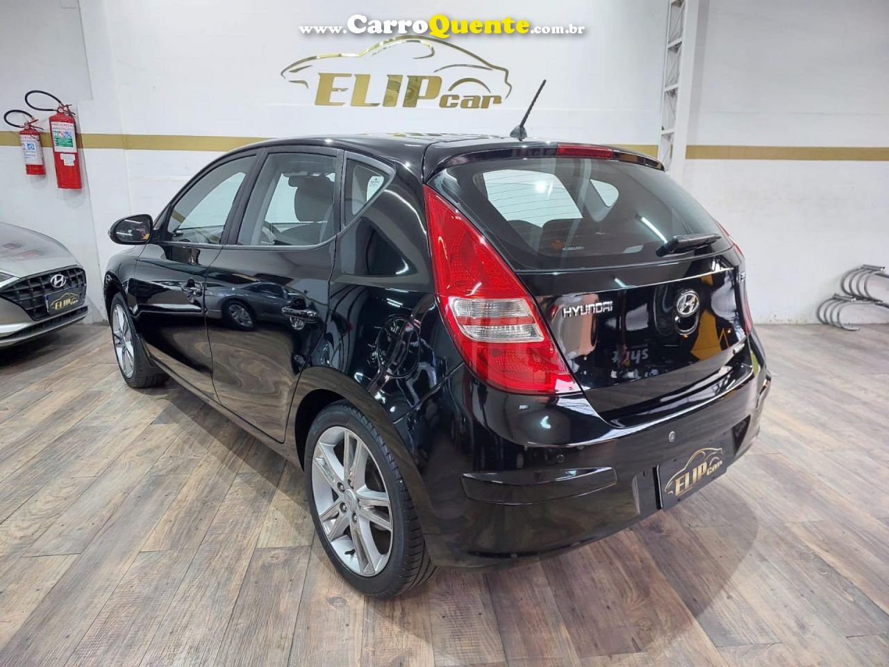 HYUNDAI   I30 2.0 16V 145CV 5P AUT.   PRETO 2012 2.0 GASOLINA - Loja