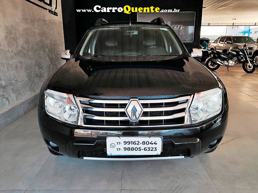 RENAULT DUSTER 2.0 DYNAMIQUE 4X2 16V - Loja