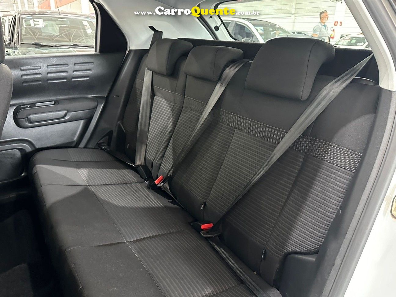 CITROEN C4 CACTUS 1.6 VTI 120 FEEL BUSINESS EAT6 - Loja