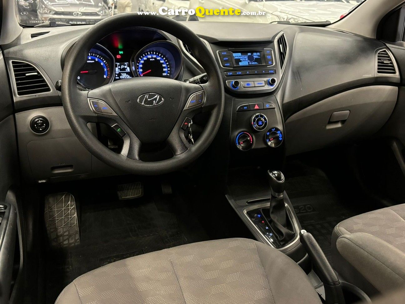 HYUNDAI HB20S 1.6 COMFORT PLUS 16V - Loja