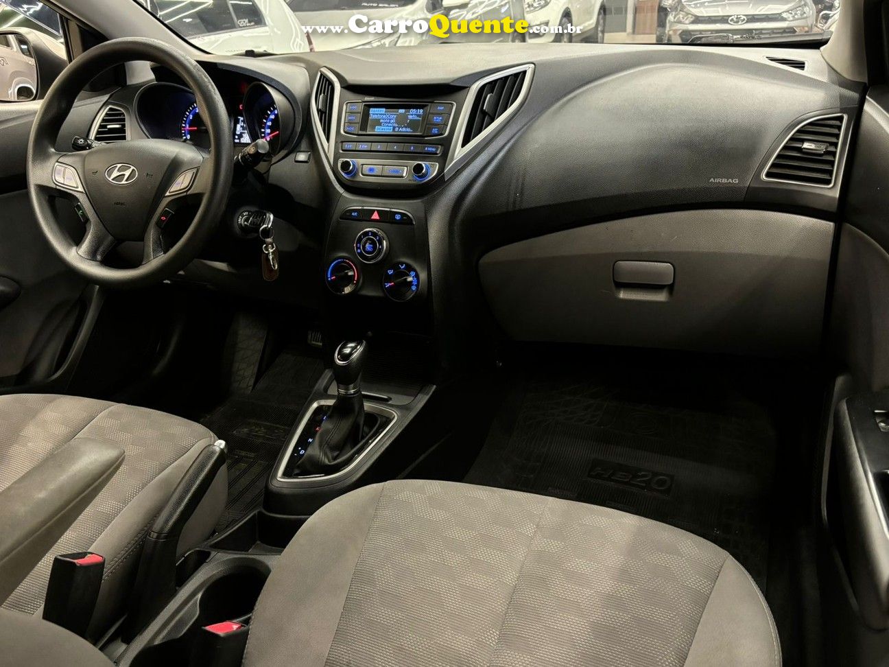 HYUNDAI HB20S 1.6 COMFORT PLUS 16V - Loja