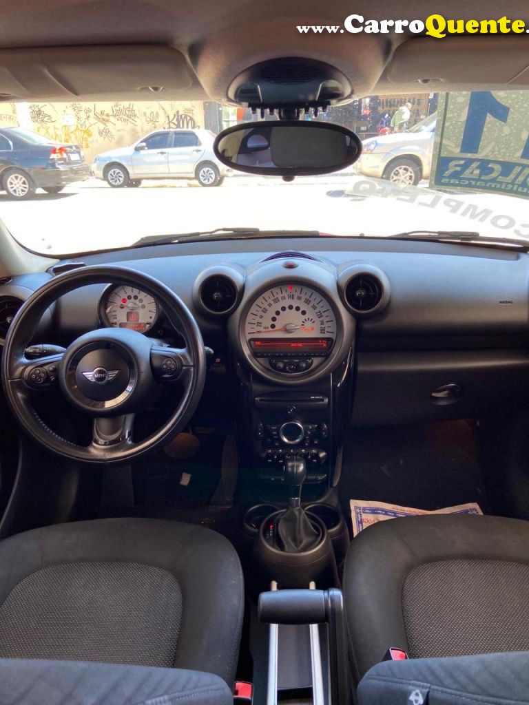 MINI   COOPER 1.6 AUT.   PRETO 2011 1.6 GASOLINA - Loja