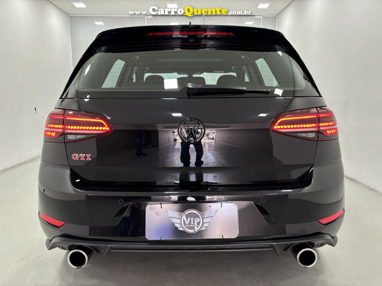 VOLKSWAGEN   GOLF GTI 350 TSI 2.0 230CV 16V AUT.   PRETO 2018 2.0 GASOLINA - Loja