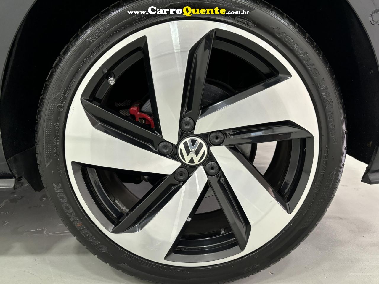 VOLKSWAGEN   GOLF GTI 350 TSI 2.0 230CV 16V AUT.   PRETO 2018 2.0 GASOLINA - Loja