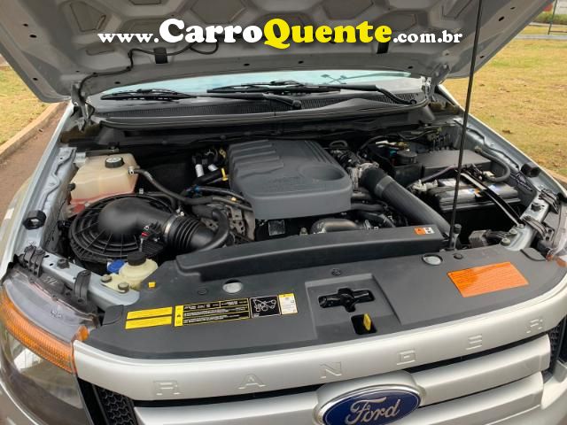 Ranger XLT 3.2 20V 4x4 CD Diesel Aut. 2016/2016 Ford - Loja