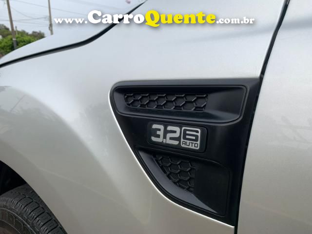 Ranger XLT 3.2 20V 4x4 CD Diesel Aut. 2016/2016 Ford - Loja