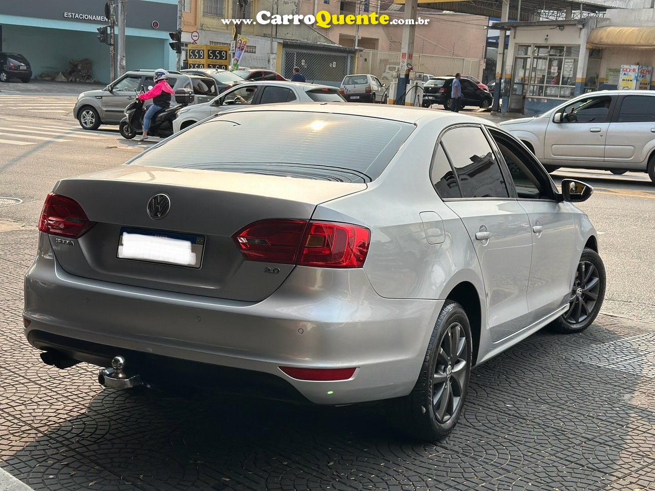 VOLKSWAGEN JETTA 2.0 COMFORTLINE 2012 - Loja