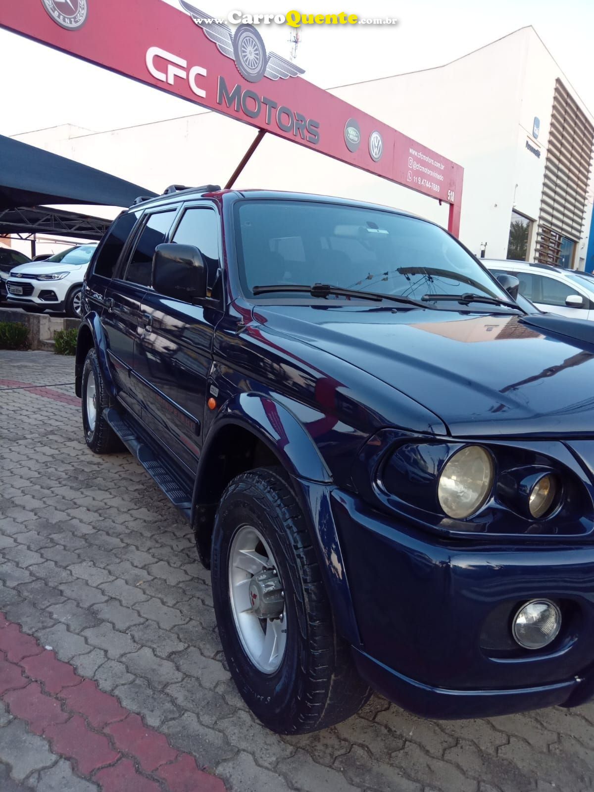 MITSUBISHI PAJERO SPORT 3.0 GLS 4X4 V6 24V - Loja