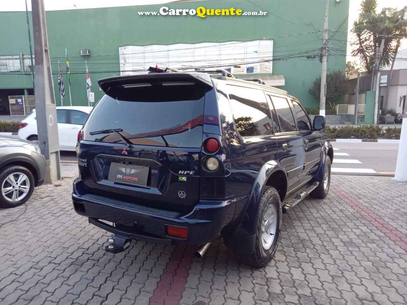 MITSUBISHI PAJERO SPORT 3.0 GLS 4X4 V6 24V - Loja