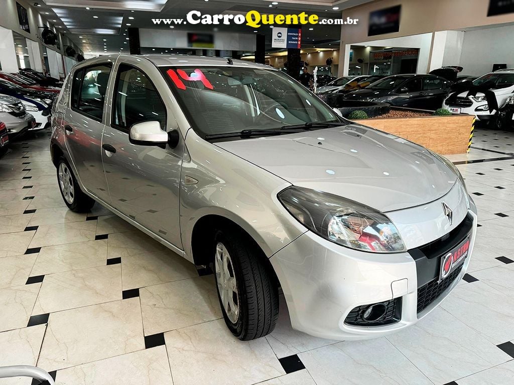 RENAULT SANDERO 1.6 EXPRESSION 8V - Loja