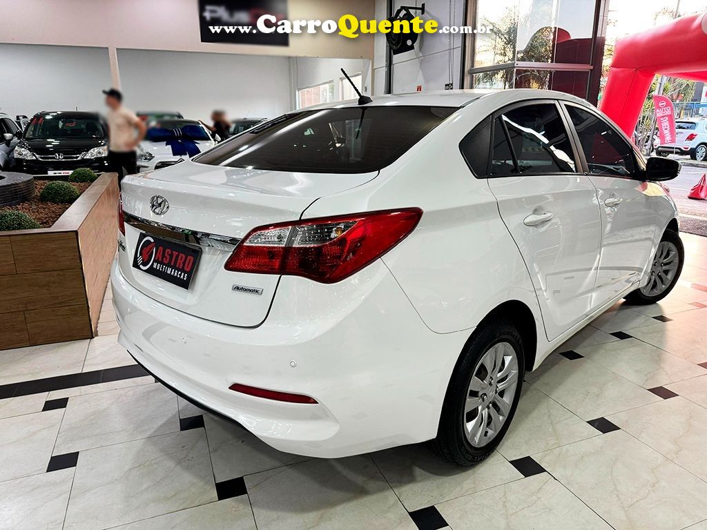 HYUNDAI HB20S 1.6 COMFORT PLUS 16V - Loja