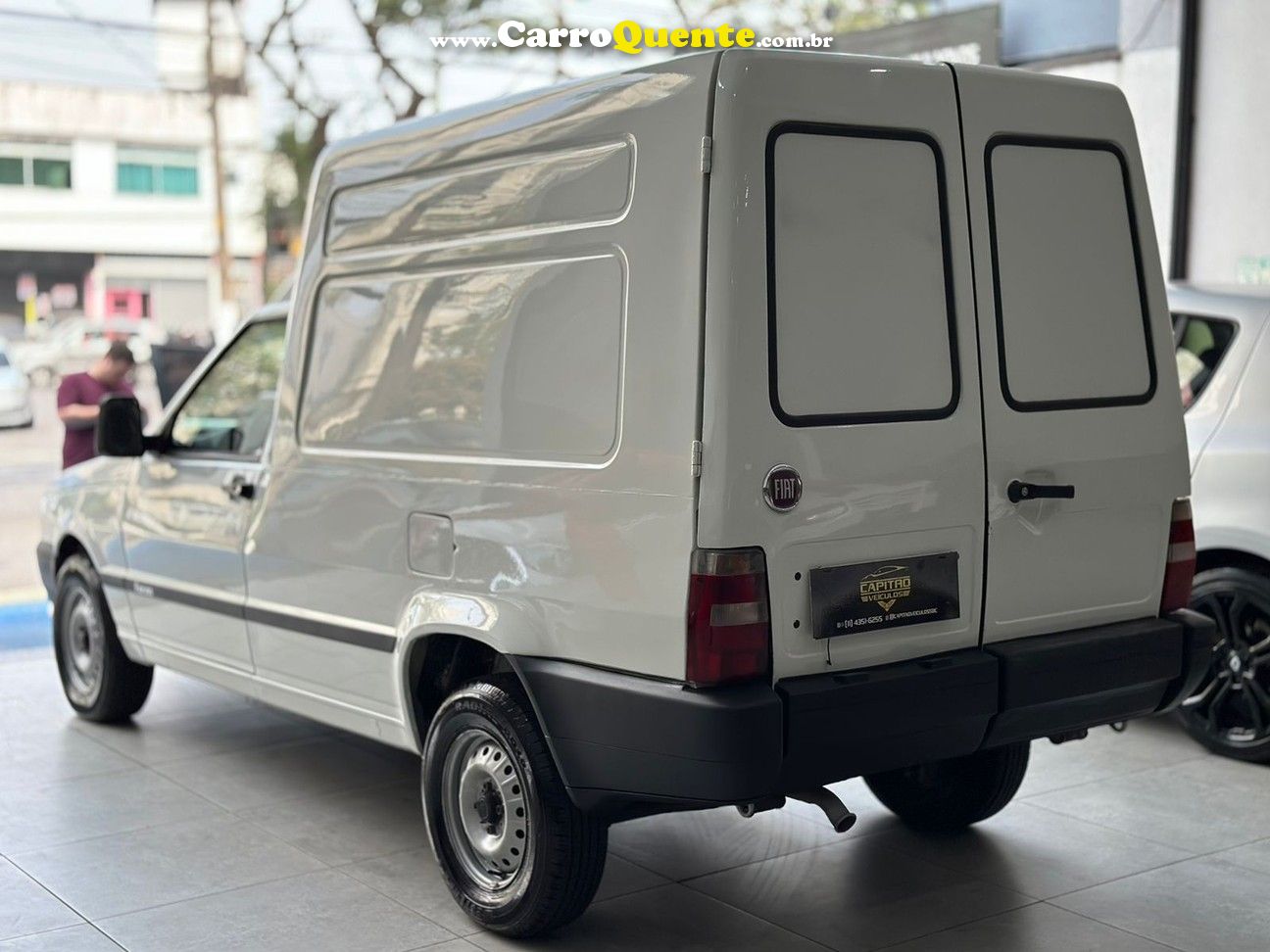 FIAT FIORINO 1.3 MPI FURGÃO 8V - AR E DIRÇÃO - Loja