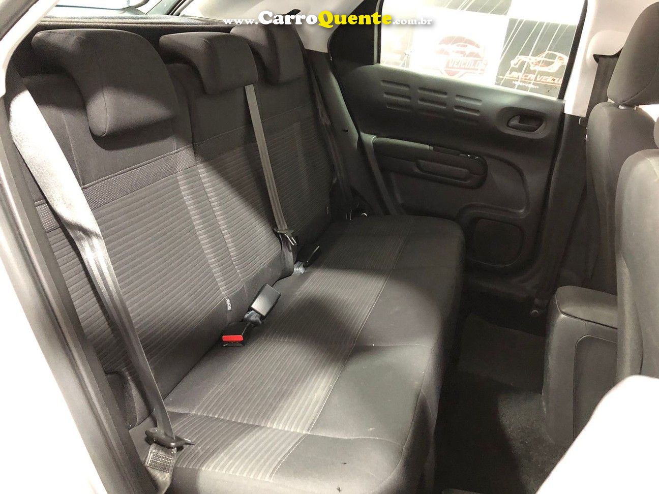 CITROEN C4 CACTUS 1.6 VTI 120 FEEL EAT6 - Loja