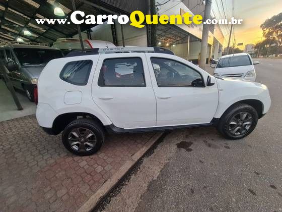 RENAULT DUSTER - Loja