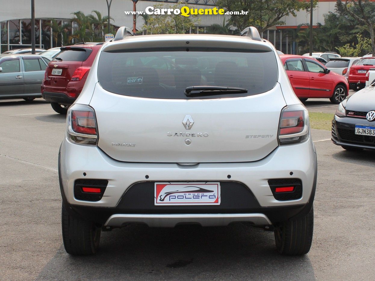 RENAULT SANDERO 1.6 16V SCE STEPWAY DYNAMIQUE - Loja