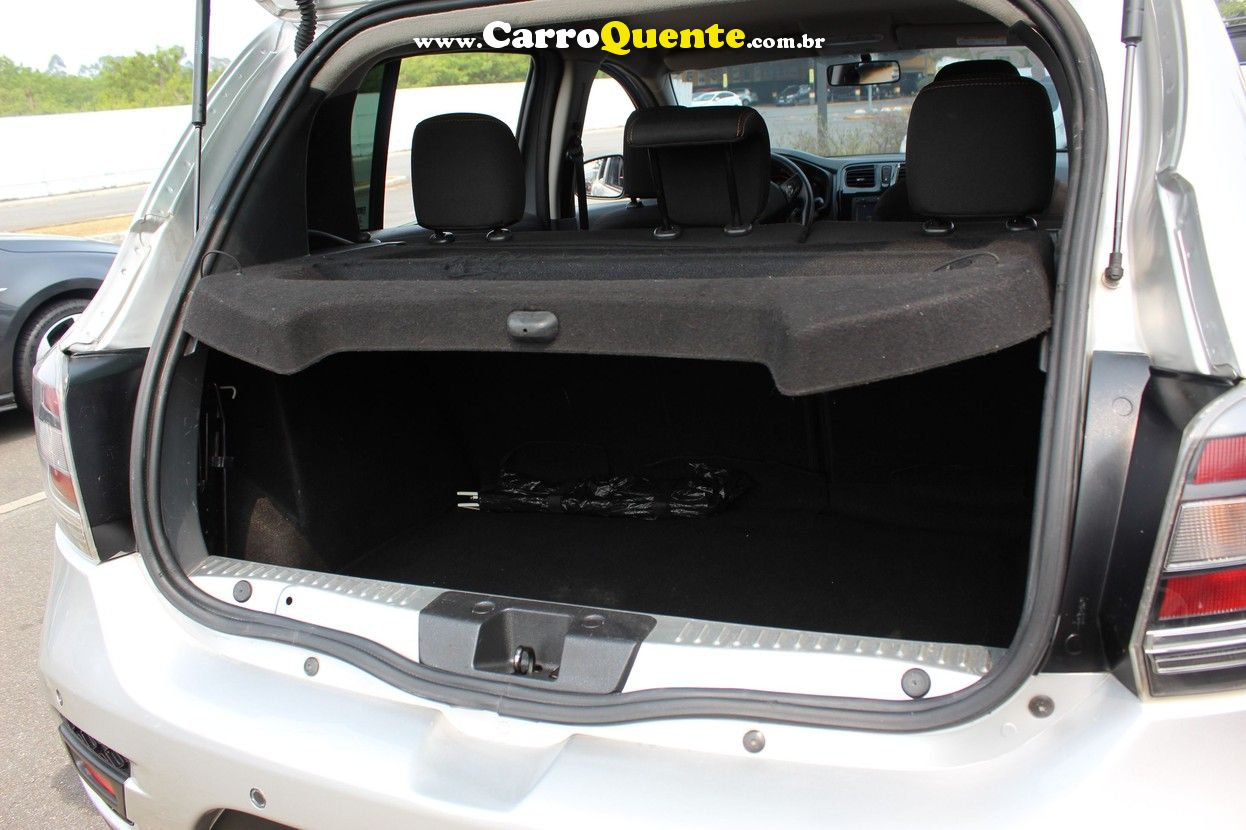 RENAULT SANDERO 1.6 16V SCE STEPWAY DYNAMIQUE - Loja