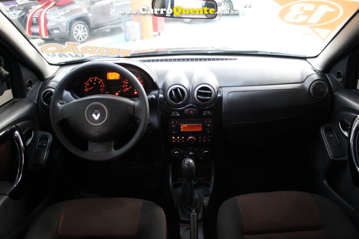 RENAULT SANDERO 1.6 STEPWAY 8V - Loja