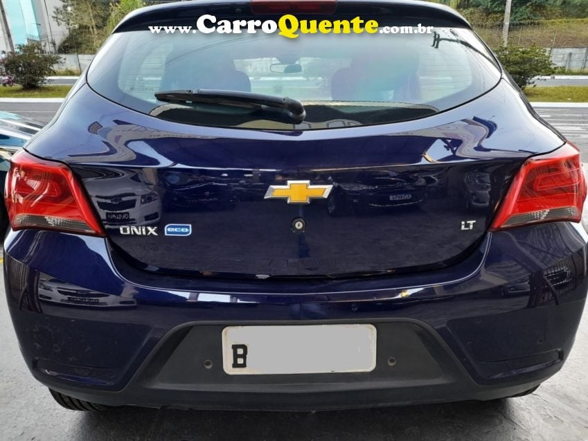 Chevrolet ONIX 1.4 MPFI LT 8V FLEX 4P AUTOMÁTICO - Loja