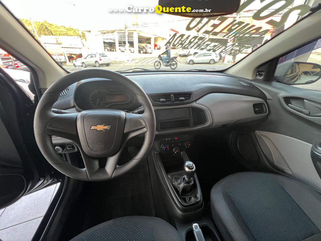 CHEVROLET   PRISMA SED. JOY LS 1.0 8V FLEXPOWER 4P   PRETO 2017 1.0 FLEX - Loja