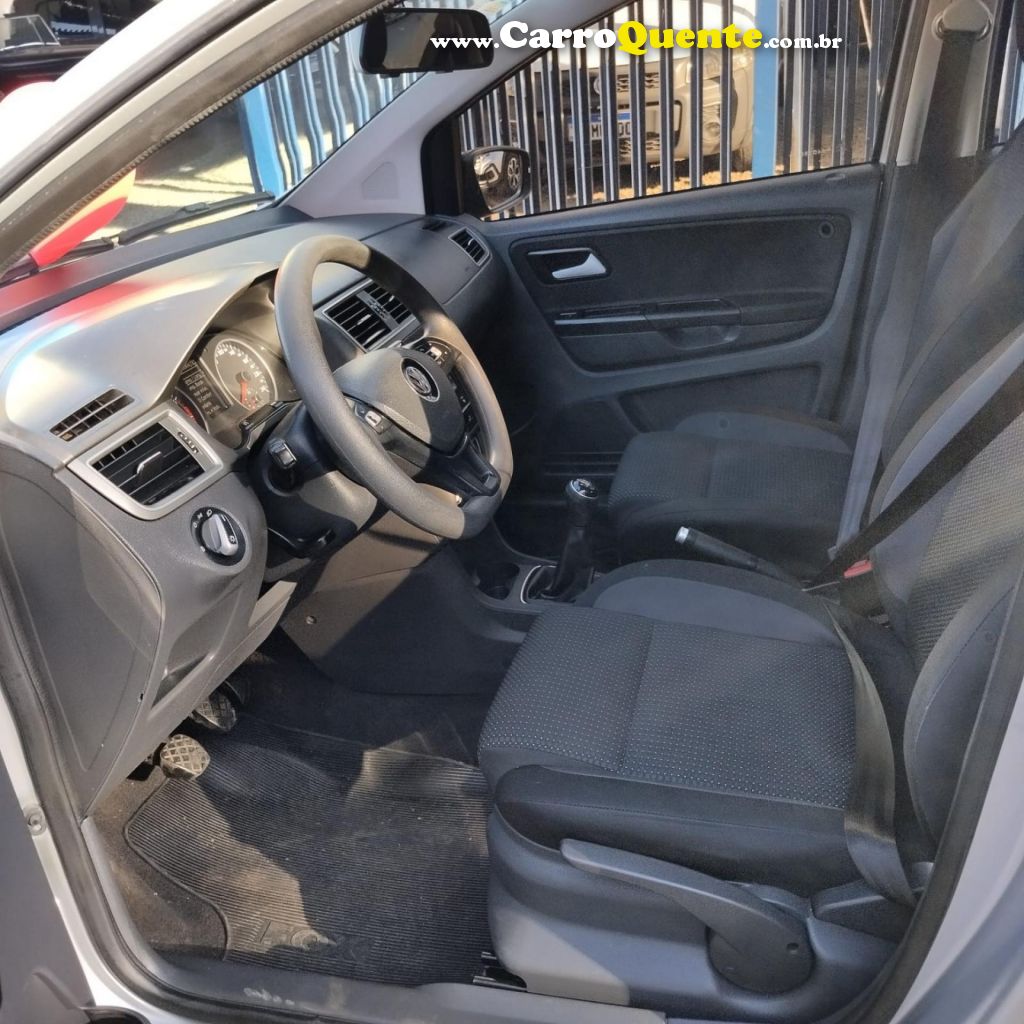 VOLKSWAGEN   FOX CONNECT 1.6 FLEX 8V 5P   PRATA 2018 1.6 FLEX - Loja