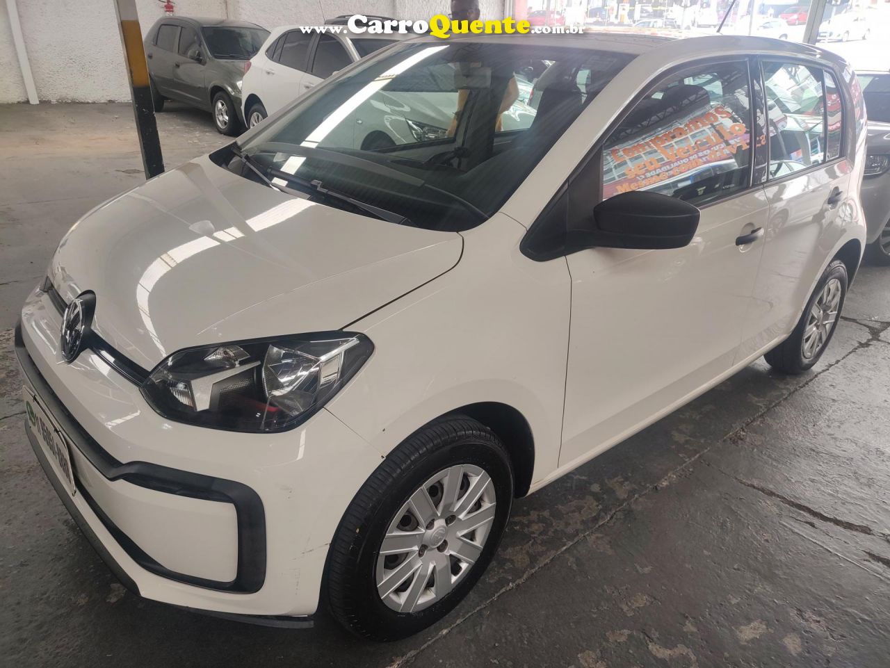 VOLKSWAGEN   UP! TAKE 1.0 TOTAL FLEX 12V 5P   BRANCO 2018 1.0 FLEX - Loja