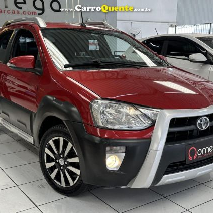 TOYOTA   ETIOS CROSS 1.5 FLEX 16V 5P AUT.   VERMELHO 2017 1.5 FLEX