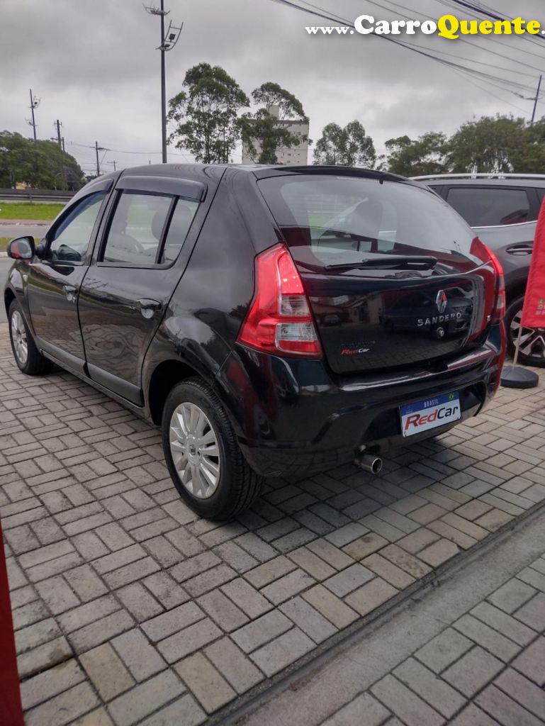 RENAULT   SANDERO PRIVILÈGE HI-FLEX 1.6 16V 5P AUT   PRETO 2013 1.6 FLEX - Loja