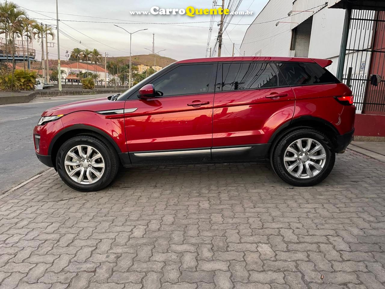 LAND ROVER   EVOQUE SE GASOLINA   VERMELHO 2016 2.0 GASOLINA - Loja