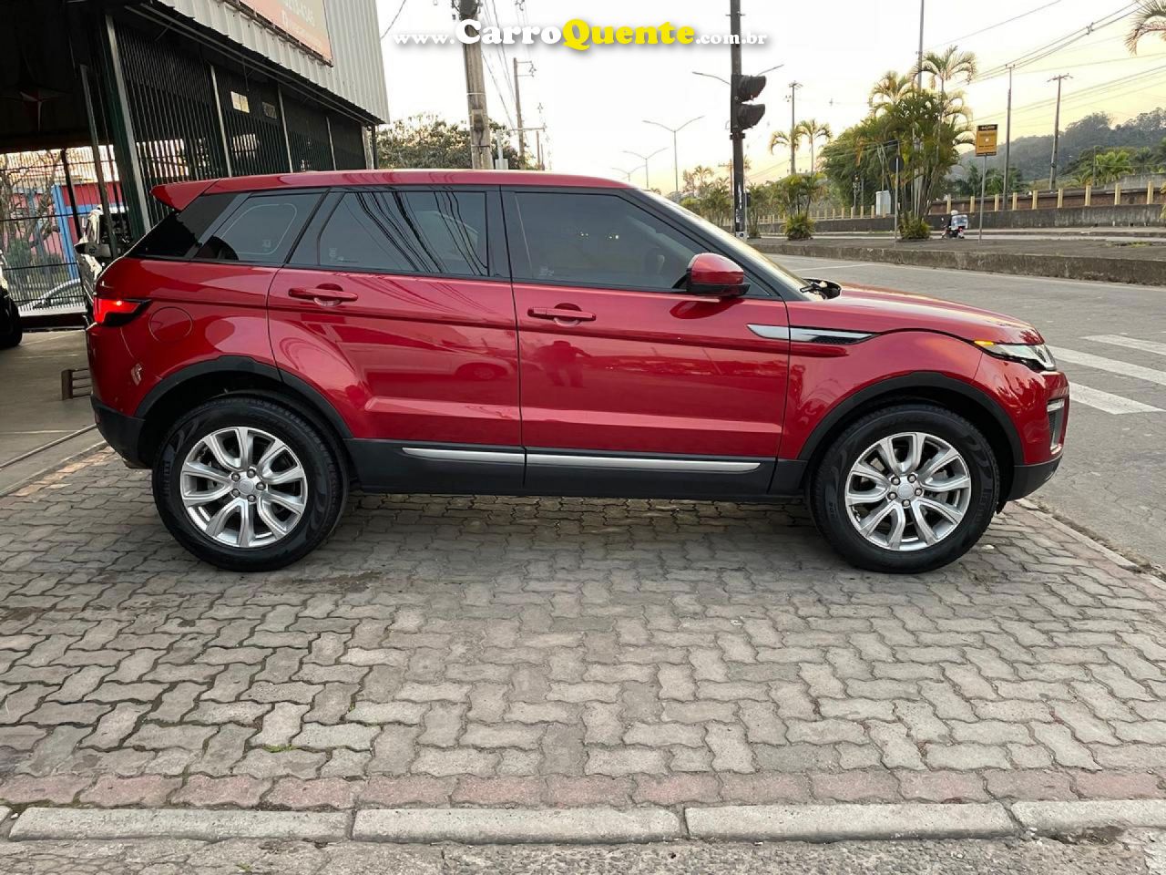 LAND ROVER   EVOQUE SE GASOLINA   VERMELHO 2016 2.0 GASOLINA - Loja