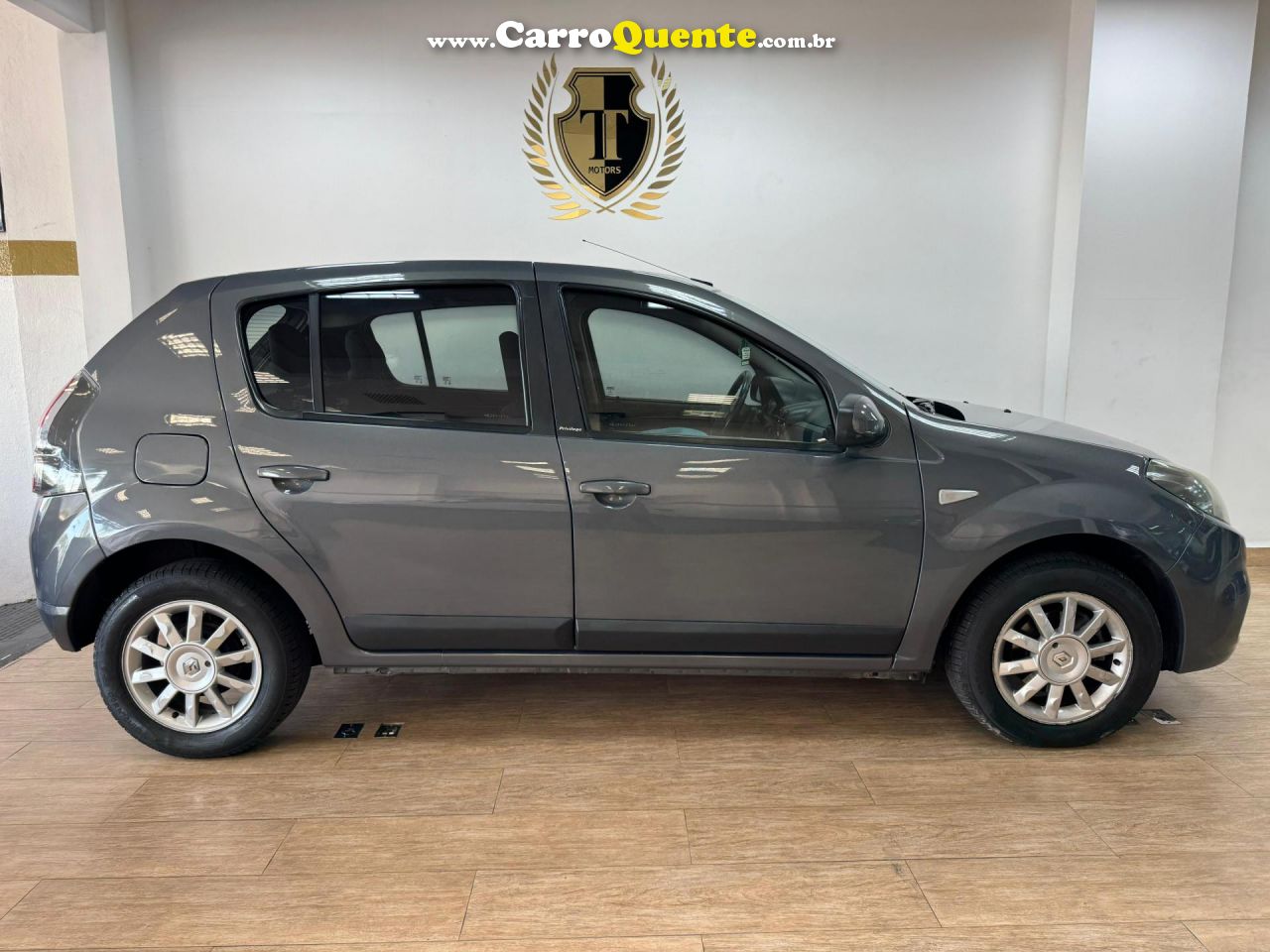 RENAULT   SANDERO PRIVILÈGE HI-FLEX 1.6 16V 5P AUT   CINZA 2014 1.6 FLEX - Loja