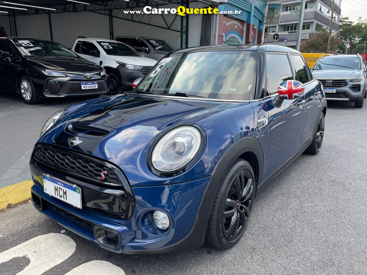 MINI   COOPER S 2.0 TURBO 16V 3P AUT.   AZUL 2016 2.0 FLEX - Loja