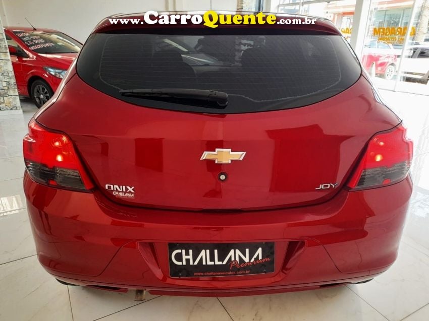 Chevrolet ONIX 1.0 MPFI JOY 8V FLEX 4P MANUAL - Loja